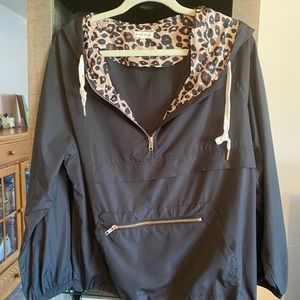 Windbreaker Half Zip Leopard Hood jacket, size Medium